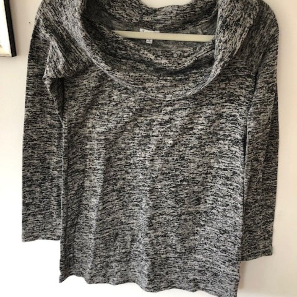 Boat Neck Long Sleeved Knit Top by Splendid NWT